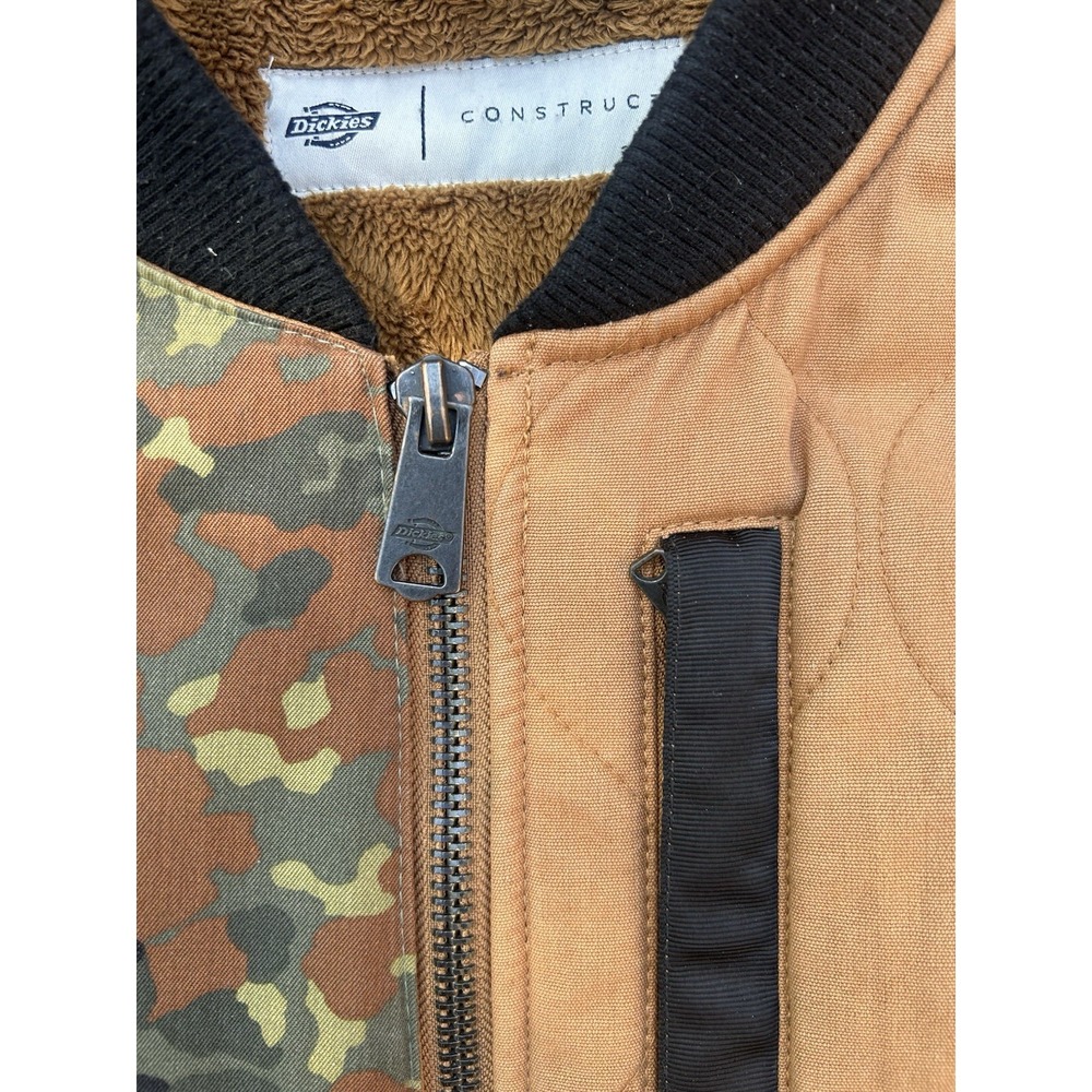 Dickies Military Work Vest Khaki Camo Workwear Hunting Sz XL Quilted Insulated